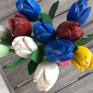 Set of 12 Wooden Dutch tulips - handpainted
